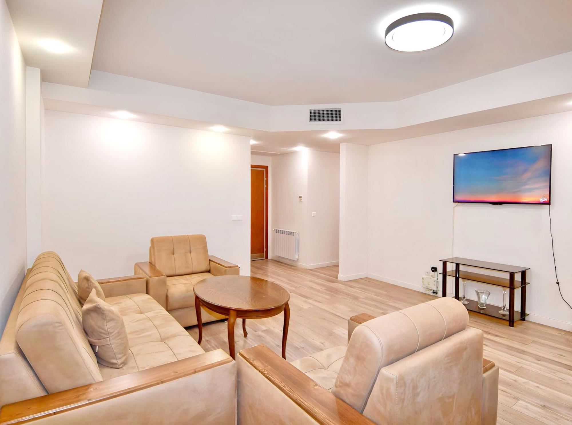Prime On Aram Street,2 Bedrooms,2 Bathrooms,open Balcony *