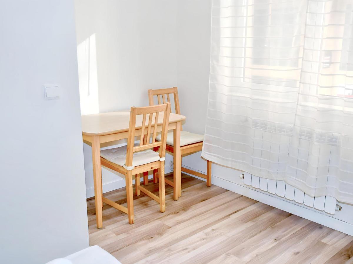 Prime On Aram Street,2 Bedrooms,2 Bathrooms,open Balcony